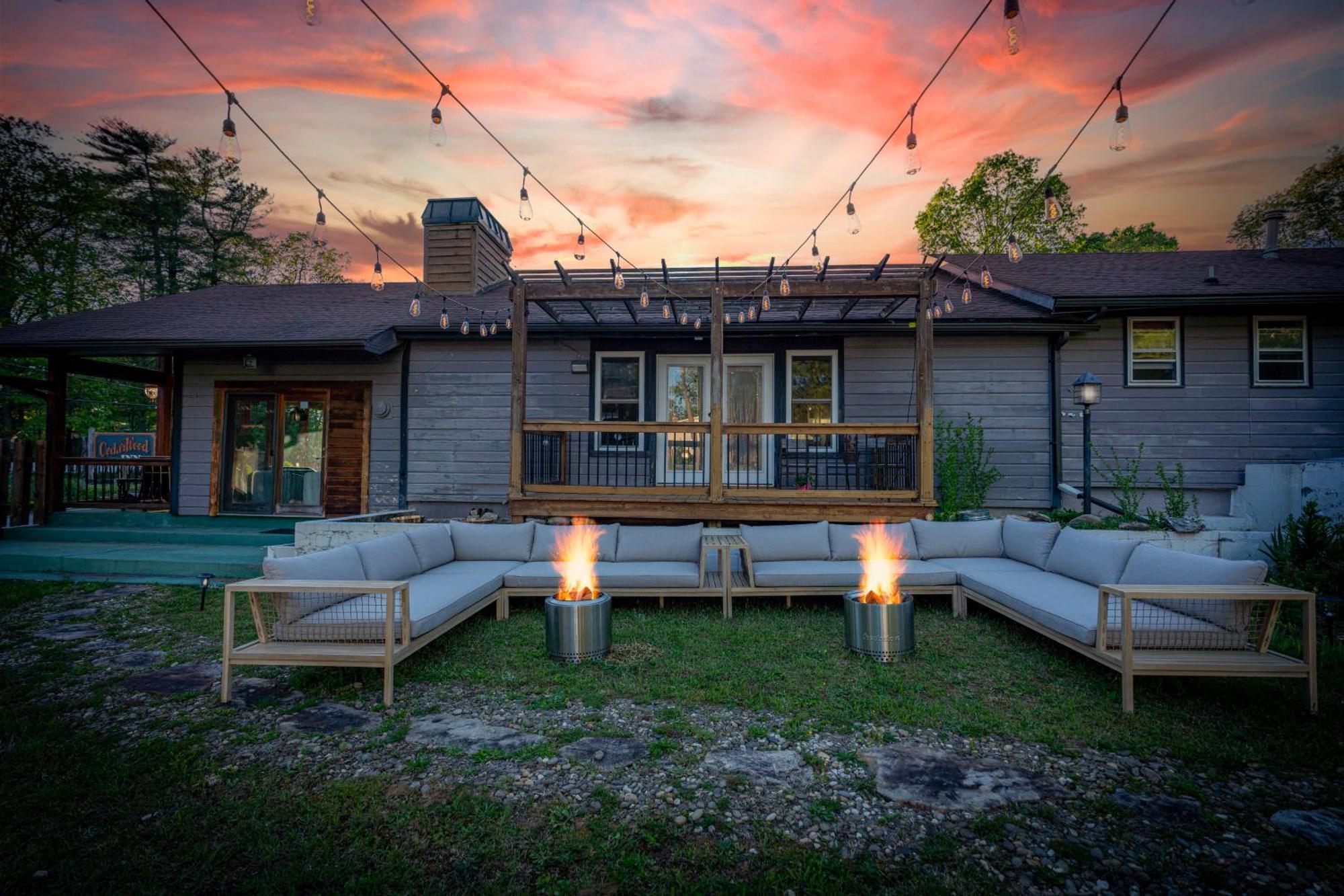 Cedarwood Inn Hendersonville Buitenkant foto