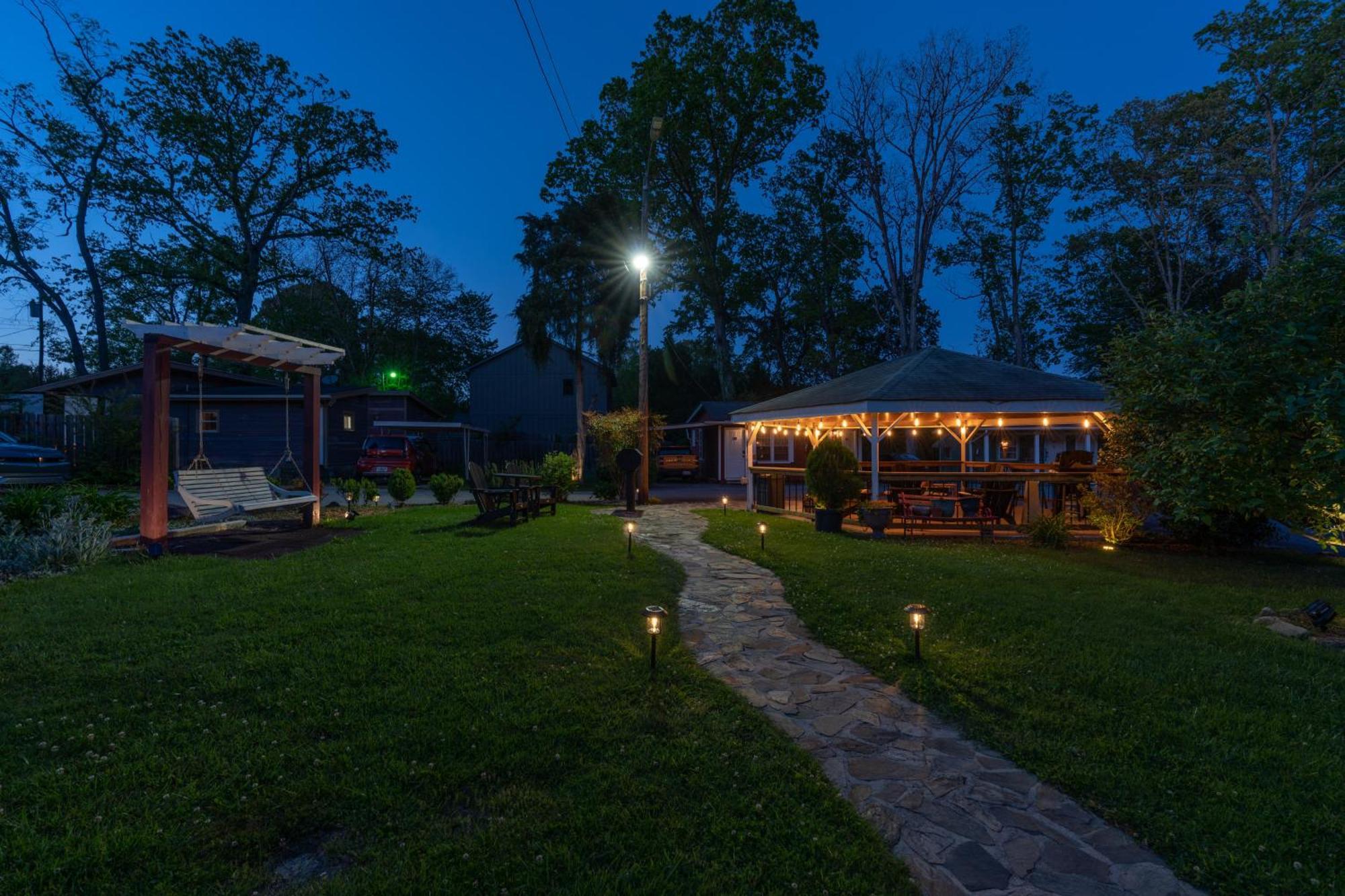 Cedarwood Inn Hendersonville Buitenkant foto