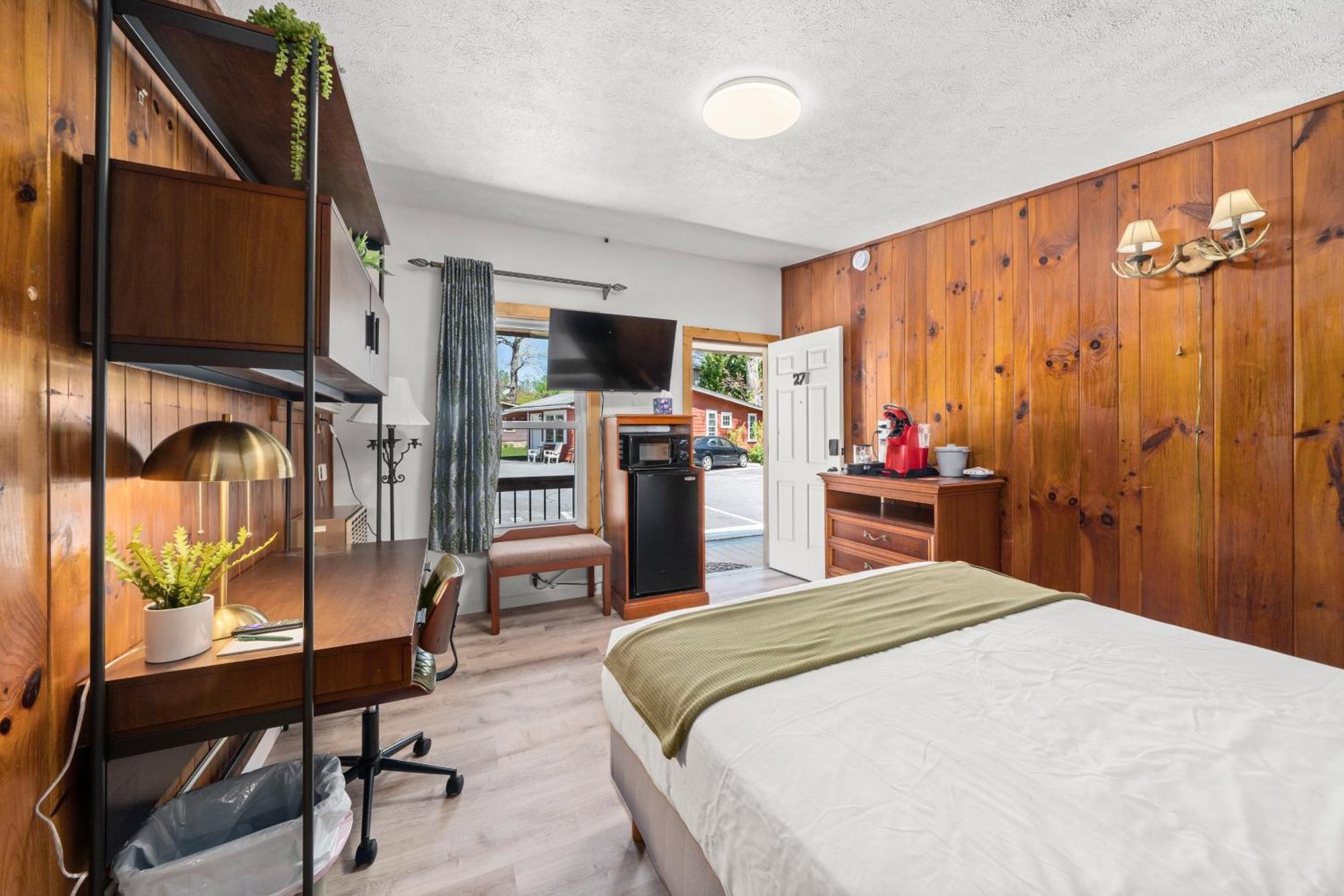 Cedarwood Inn Hendersonville Buitenkant foto